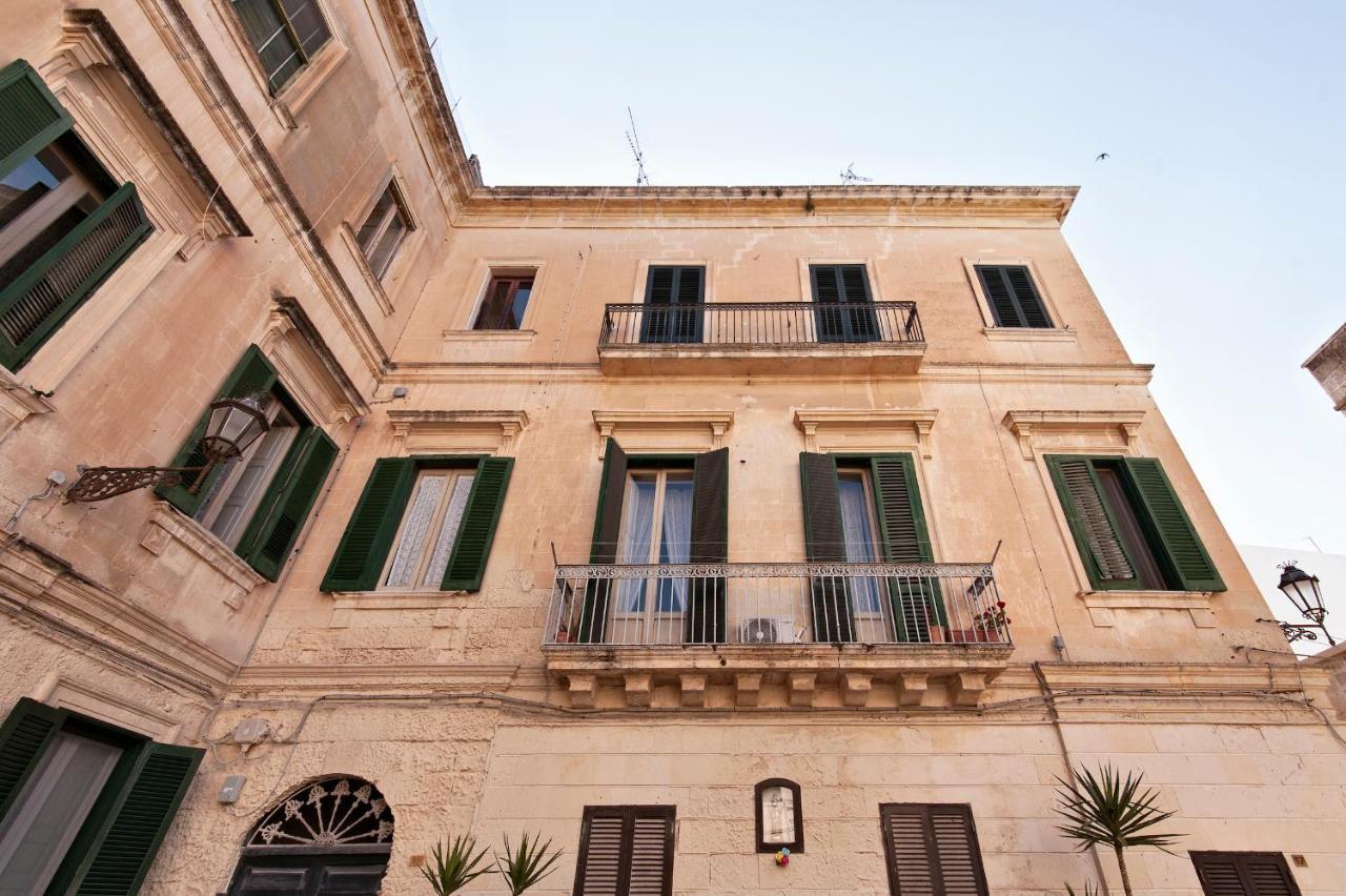 Castriota 19 - Jacuzzi Apartment Sit Lecce Extérieur photo