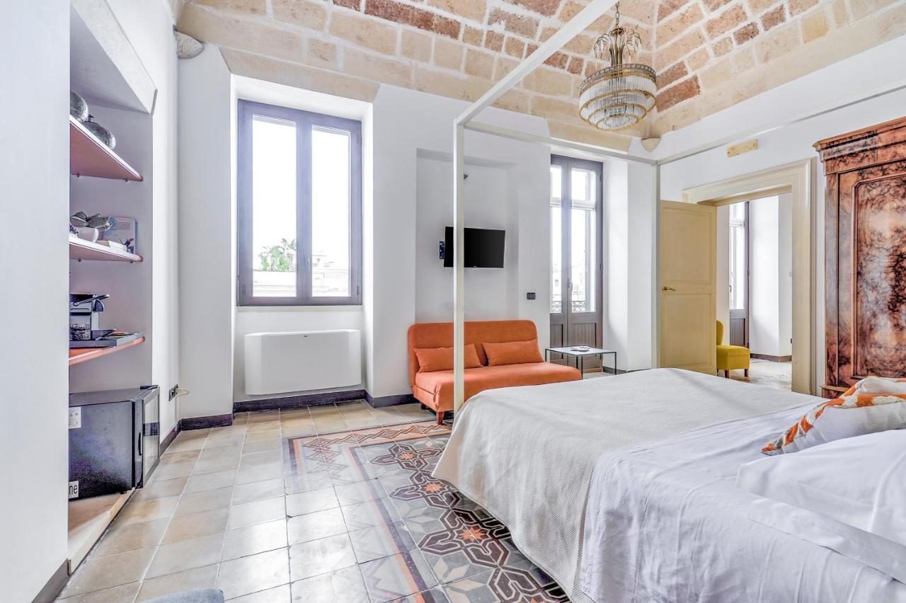 Castriota 19 - Jacuzzi Apartment Sit Lecce Extérieur photo